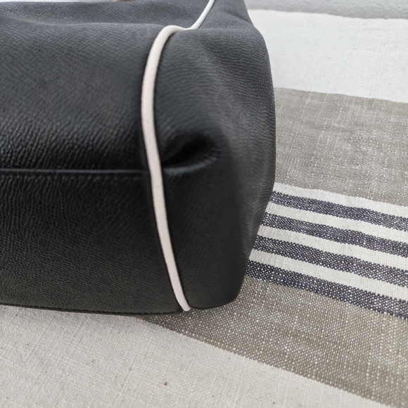 Coach Christie Carryall Bag Contrast Stitching,  F57488 - Picture 17 of 17